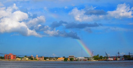 Rainbow over Mississippi River, photo by Dwight Pattison